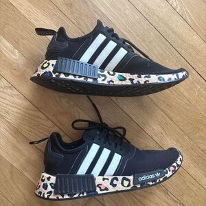 Adidas NMD_R1 leopard black sneakers colorful leopard midsole men 7.5